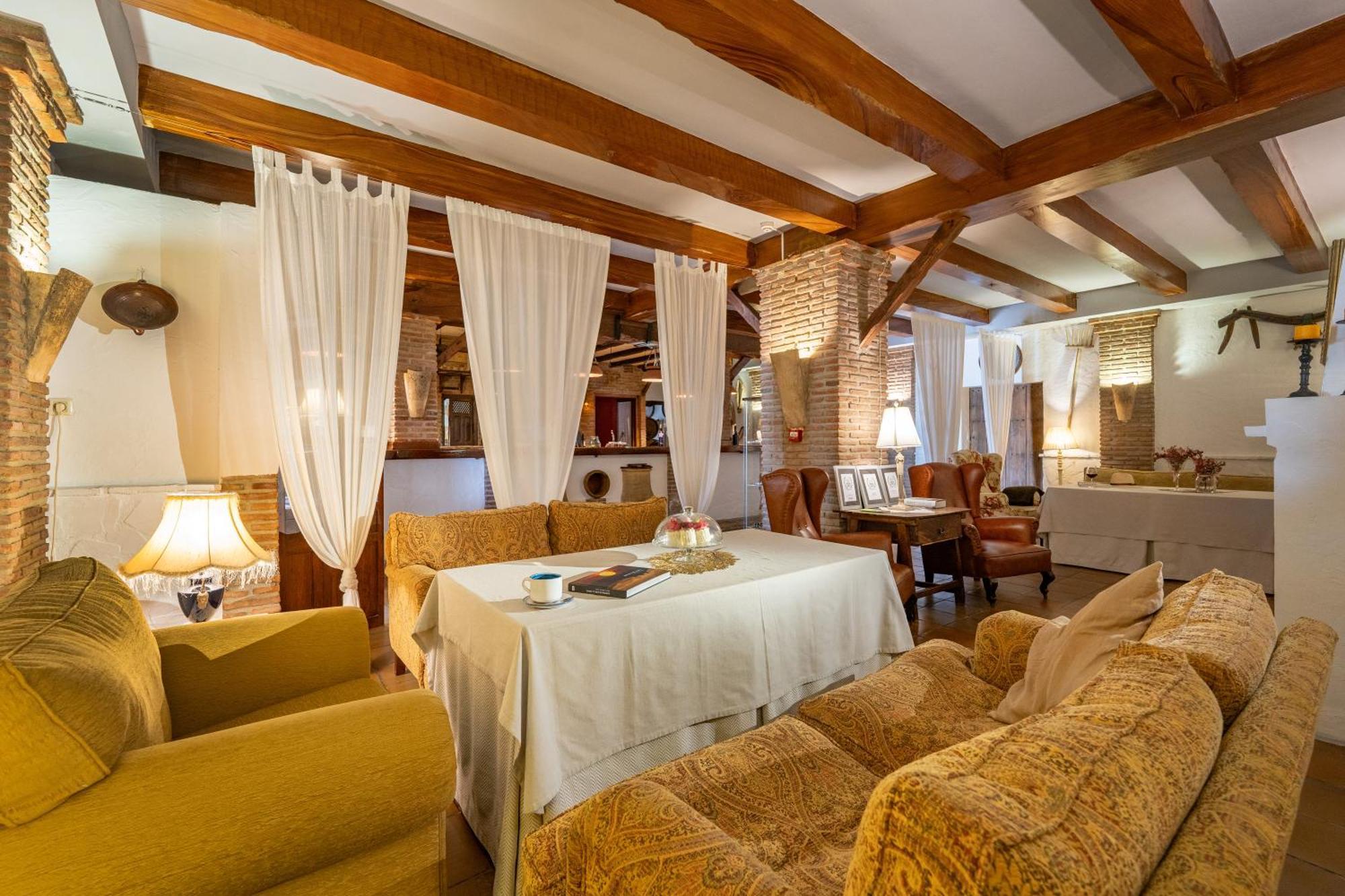 Hospederia La Era Hotel Almedinilla Bagian luar foto
